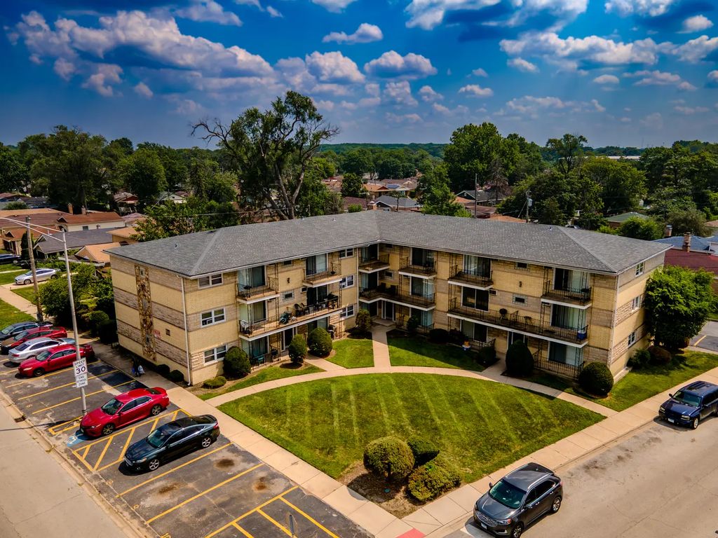 1025 W Vermont Street, Calumet Park