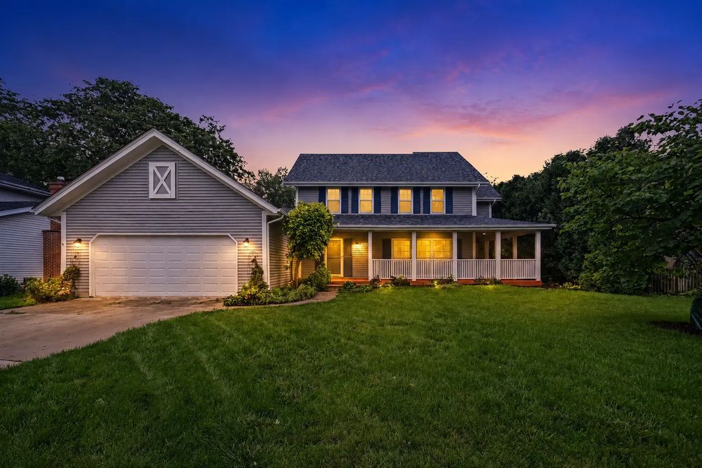 7221 Webster Street, Downers Grove