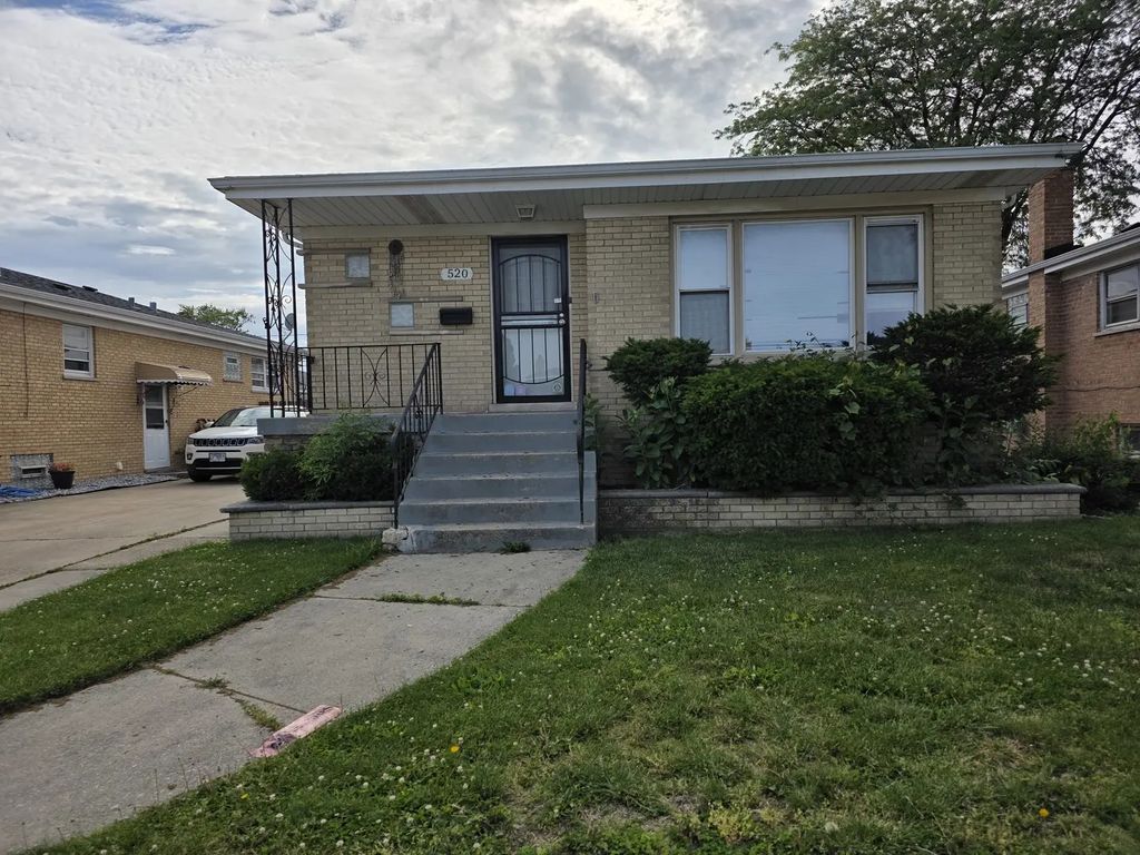 520 Calhoun Avenue, Calumet City