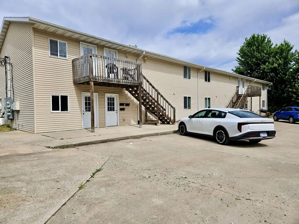 605 Orchard Street, Macomb