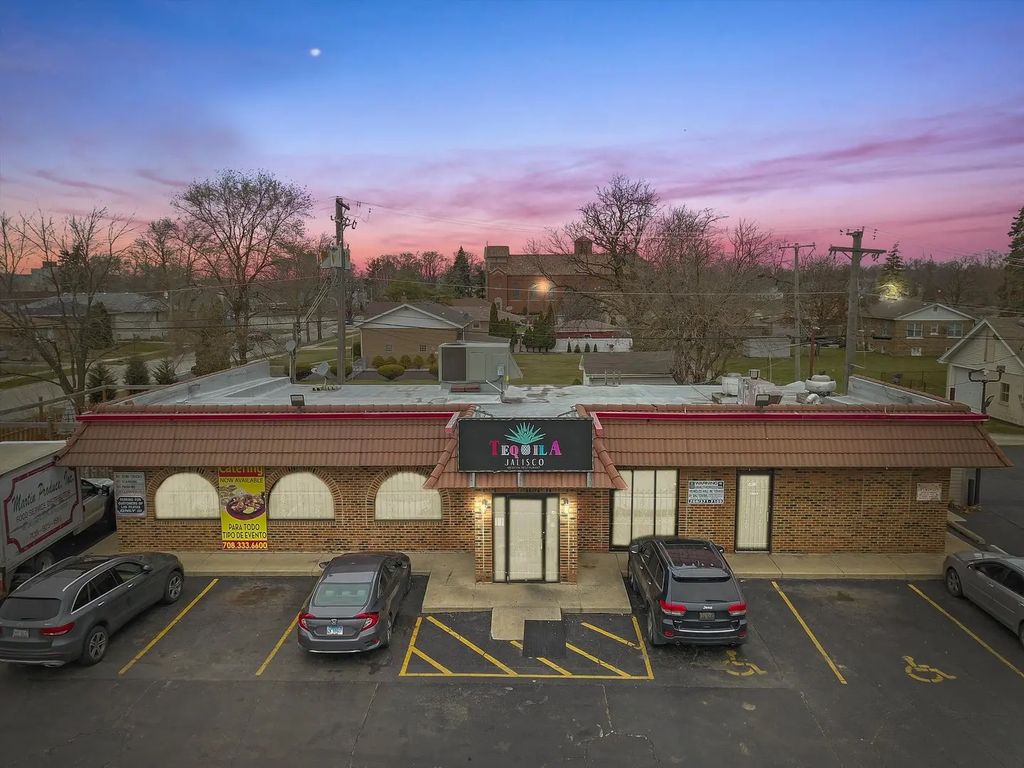 405 E 159th Street, Harvey
