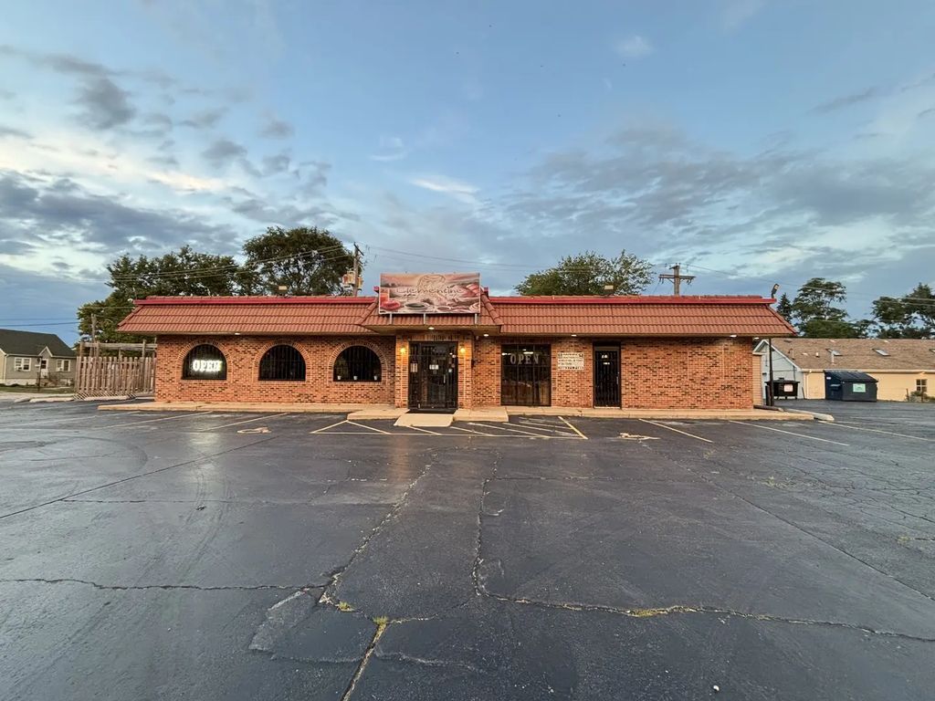 405 E 159th Street, Harvey