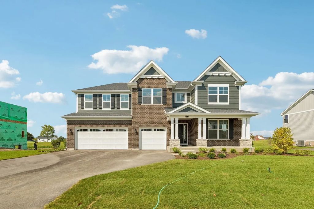 66 Hawthorn Ridge Drive, Hawthorn Woods