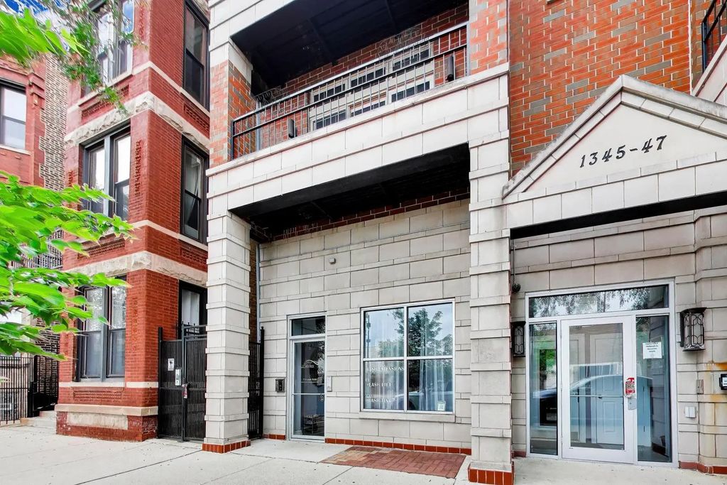1345 N Ashland Avenue Cn, Chicago