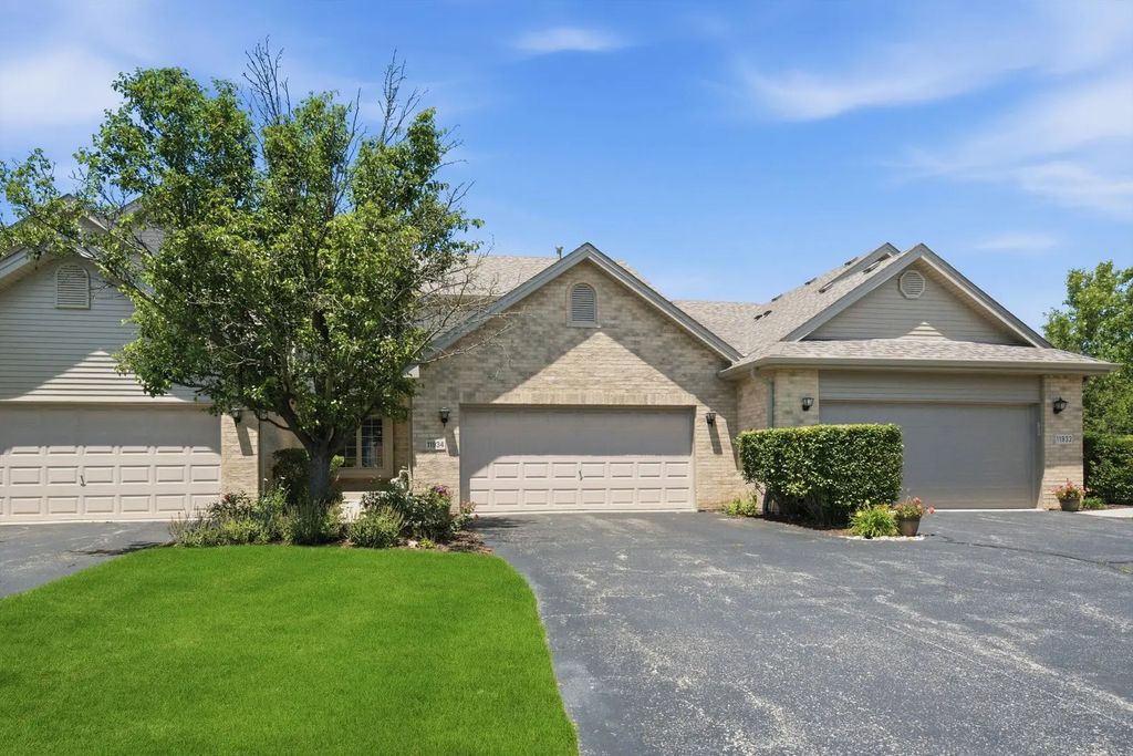 11934 Sterling Drive, Orland Park