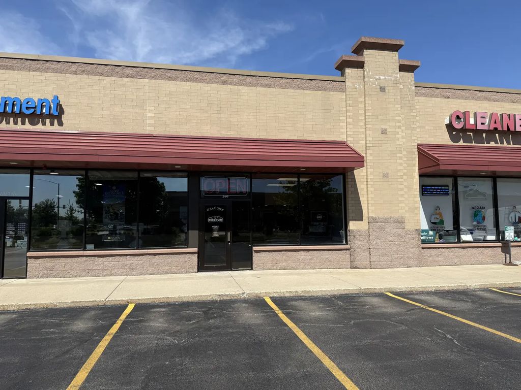 260 S Randall Road, Algonquin