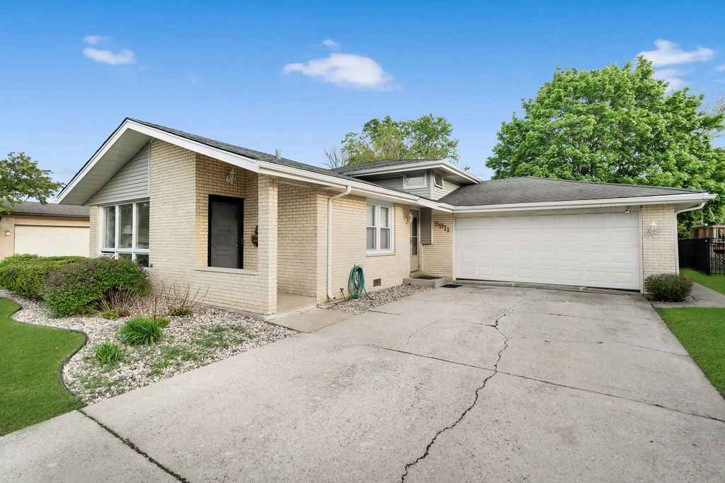 5911 W 125th Place, Alsip
