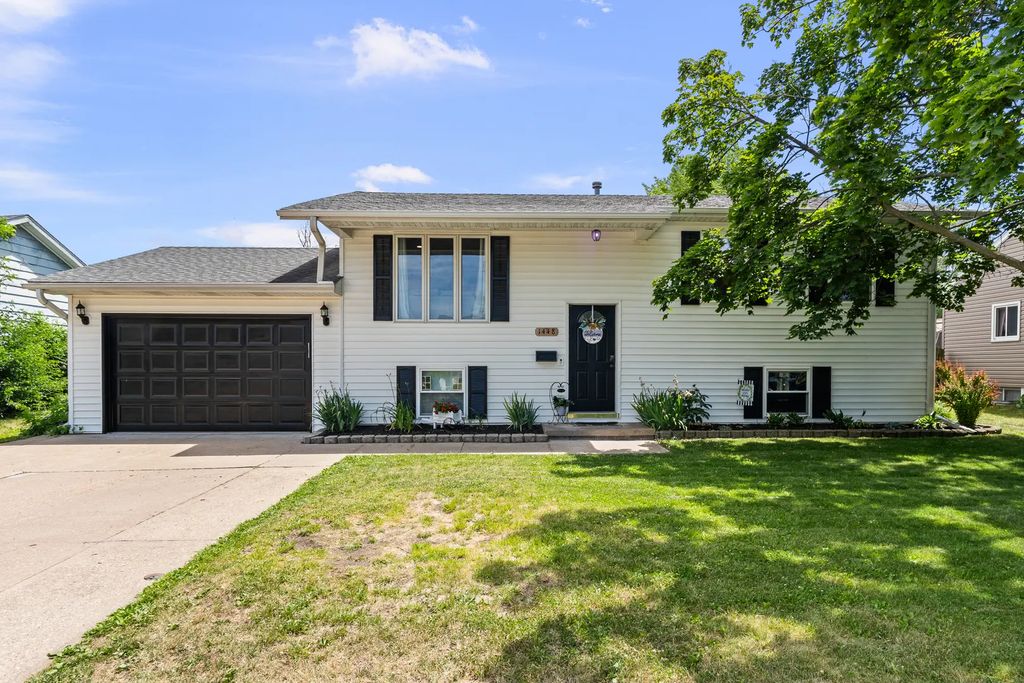 1448 17th Avenue, Camanche