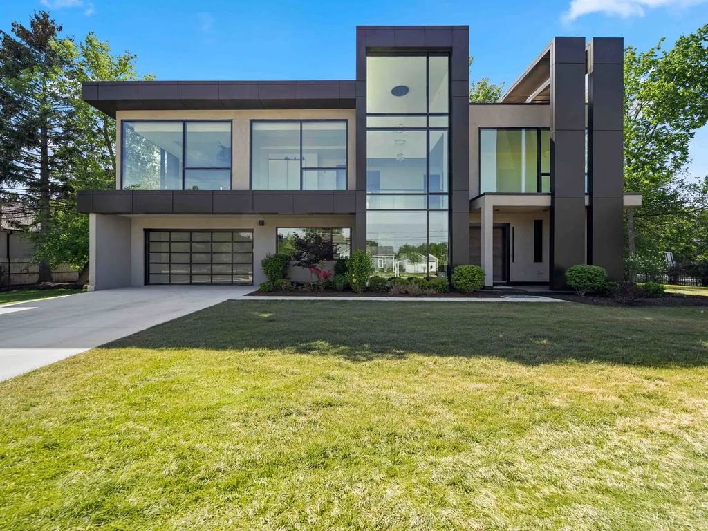 2010 Lavigne Lane, Northbrook, 60062