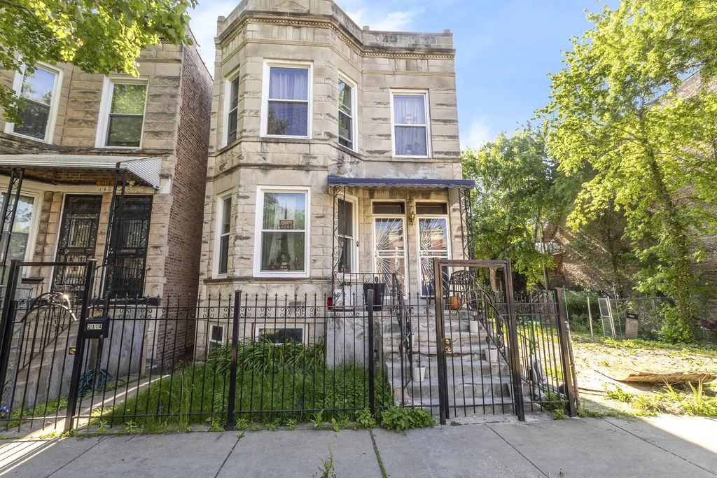 2114 S Trumbull Avenue, Chicago, 60623