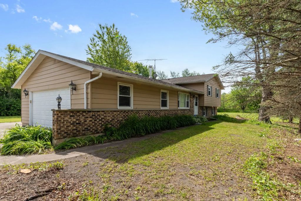 13981 W Stiehr Road, Wadsworth