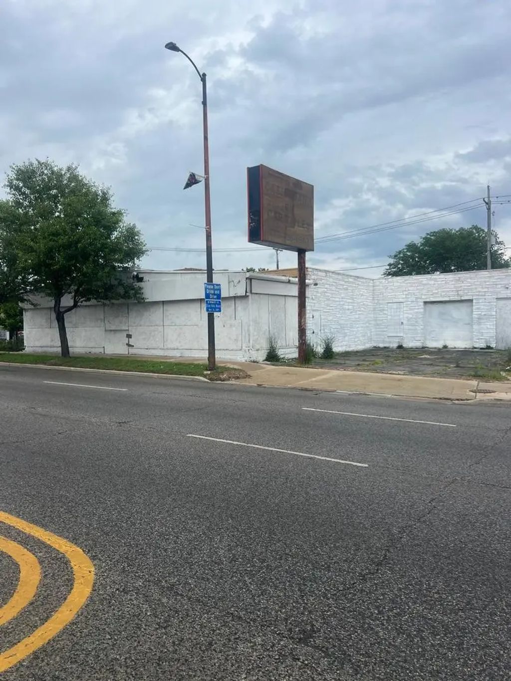 6555 S Cicero Avenue, Chicago, 60638