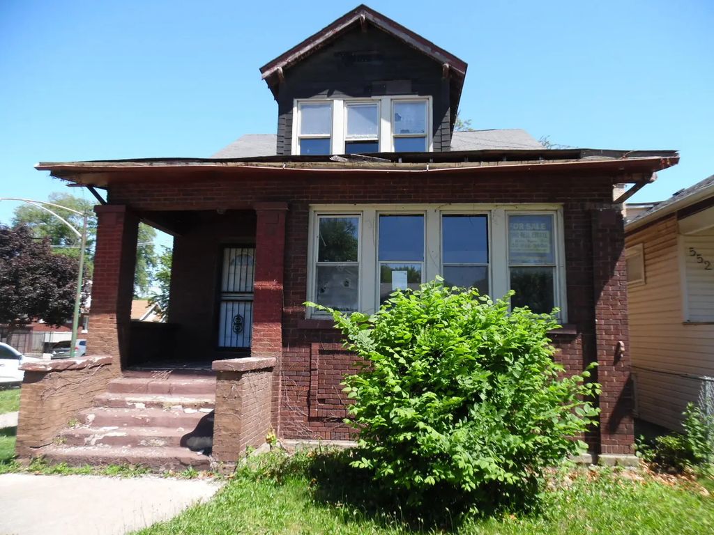 556 W 111th Street, Chicago, 60628