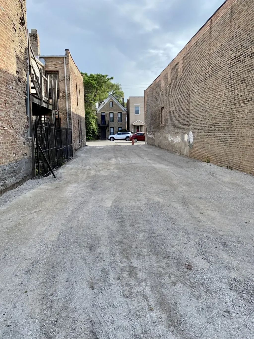 2243 W Grand Avenue, Chicago