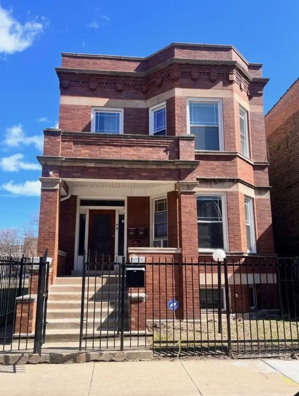 6111 S Champlain Avenue G, Chicago