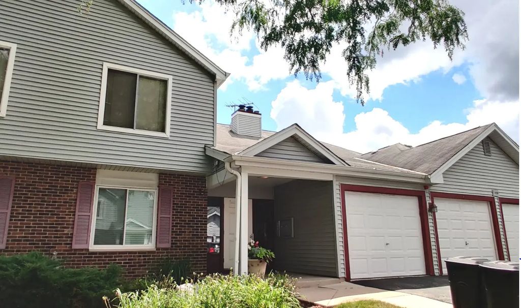 7030 Barrington Court 204, Woodridge