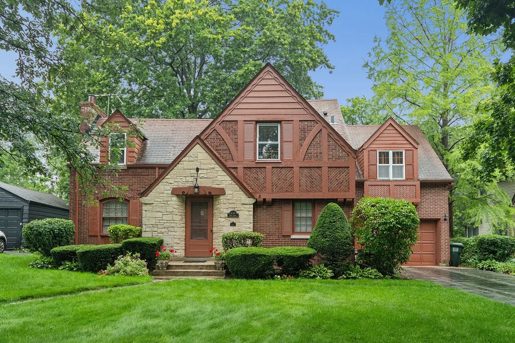 630 Perth Avenue, Flossmoor