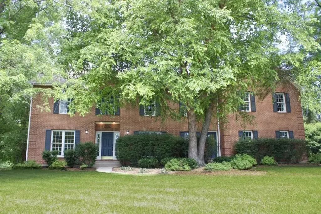 3763 Erin Court, Prairie Grove