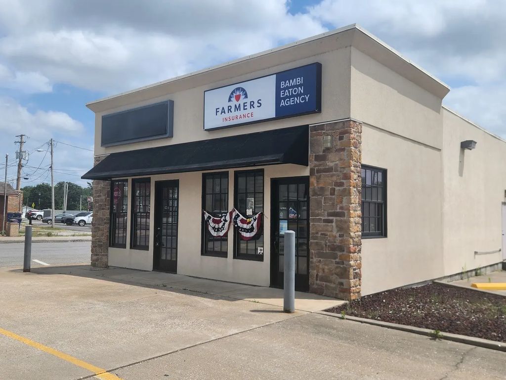 7 S Walnut Street, Pinckneyville