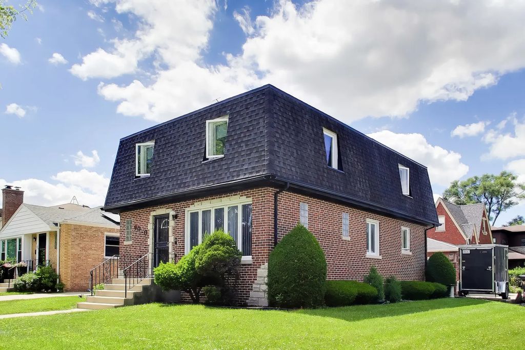 6040 N Niagara Avenue, Chicago