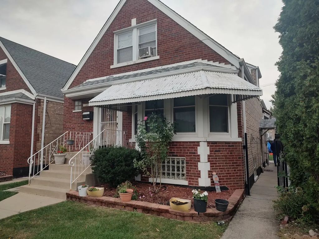 4731 S Kostner Avenue, Chicago