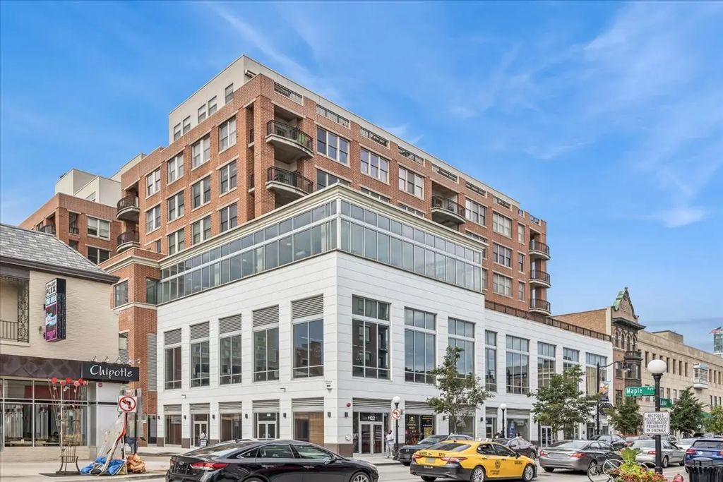 1124 Lake Street 503, Oak Park