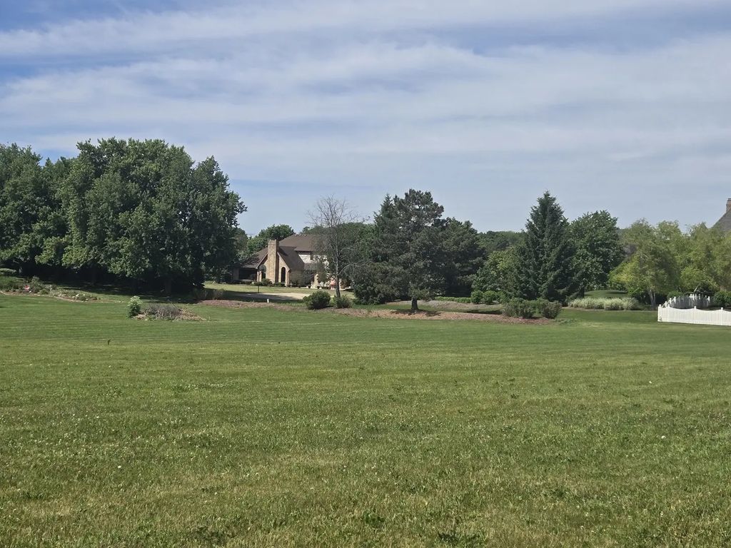 17823 Haas Road, Mokena
