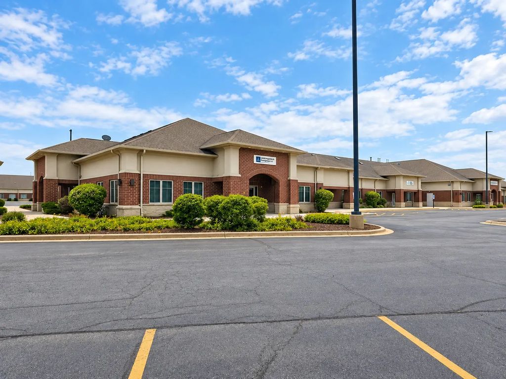 1452 Merchant Drive, Algonquin