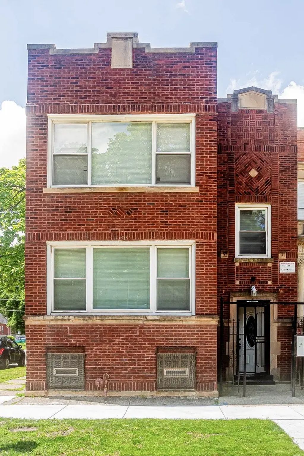 5544 S Carpenter Street, Chicago, 60609