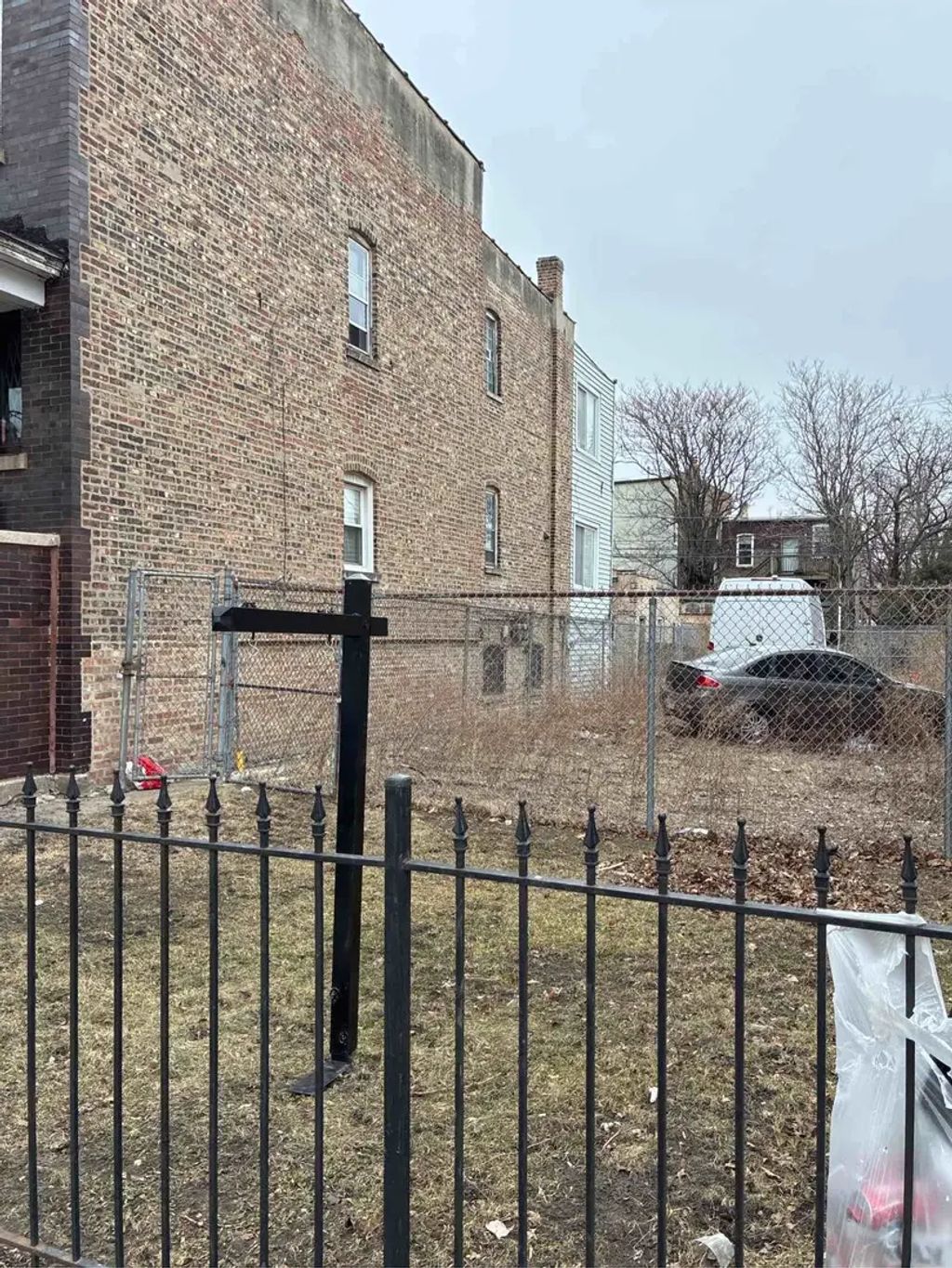 3929 W Monroe Street, Chicago