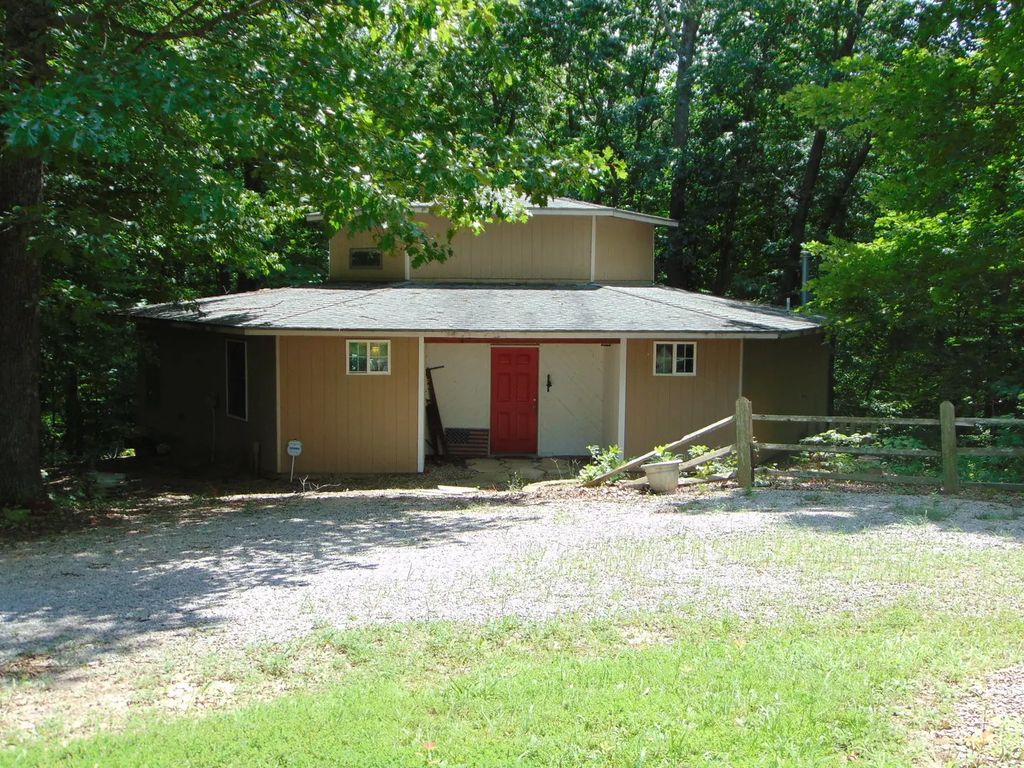 1466 Highway 151 Road, Ava