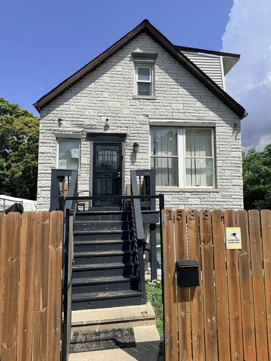 1533 S Kilbourn Avenue, Chicago