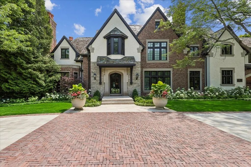 86 Prospect Avenue, Highland Park
