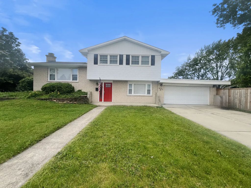 16230 76th Avenue, Tinley Park