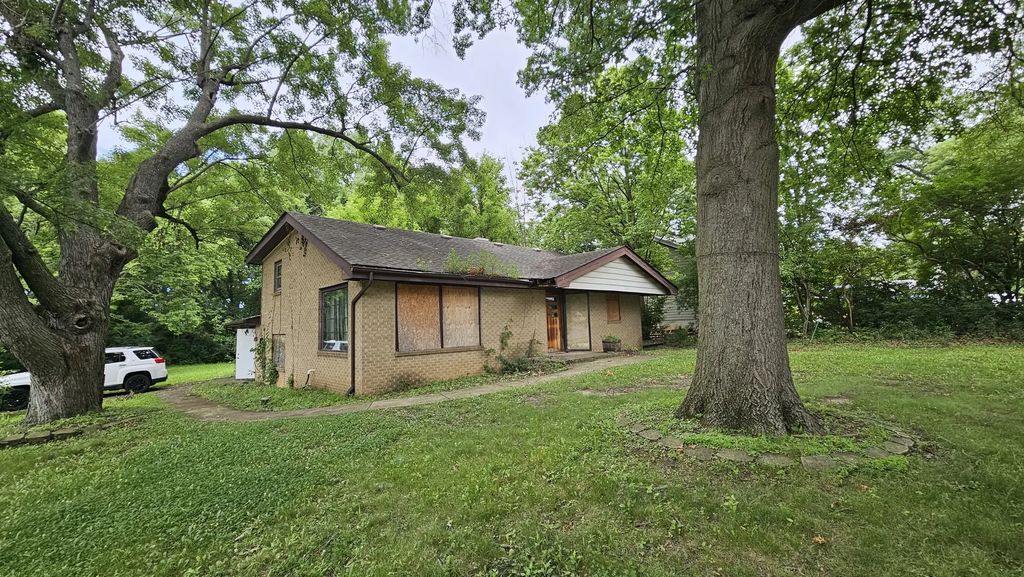 335 Carol Road, New Lenox