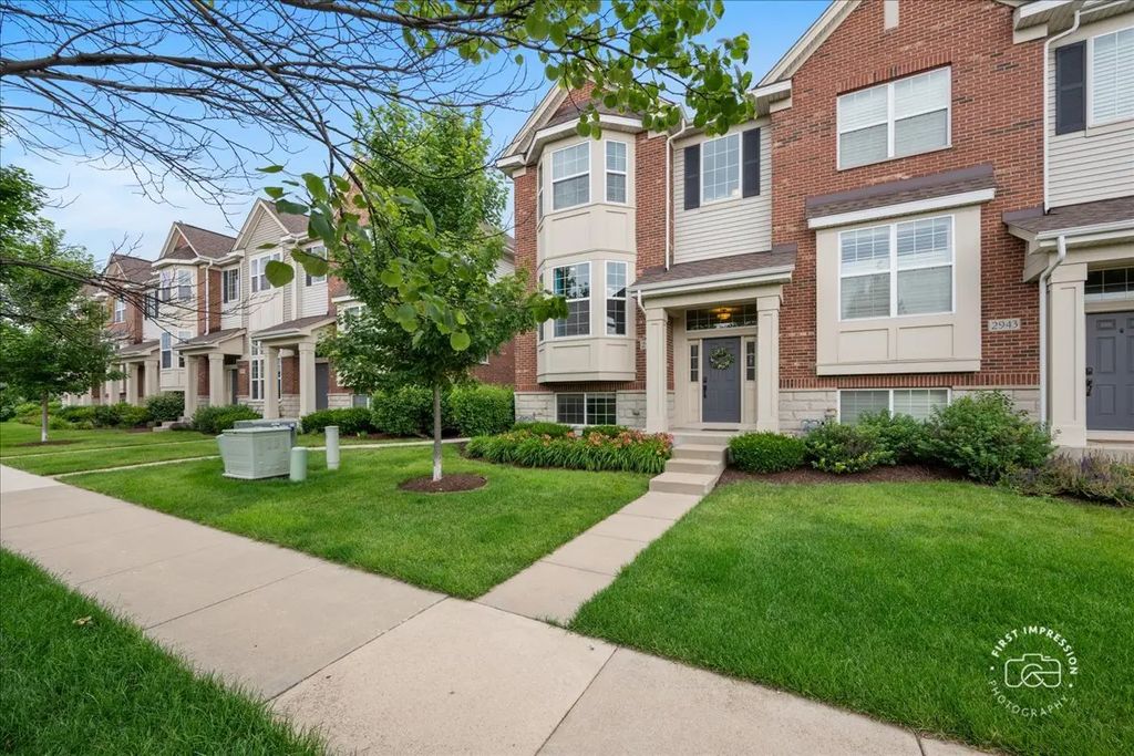 2945 Henley Lane, Naperville