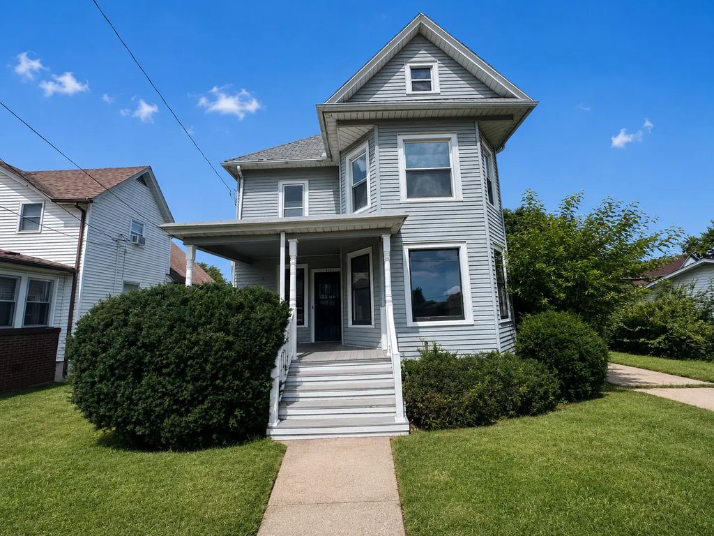 412 Rockwell Street, Kewanee