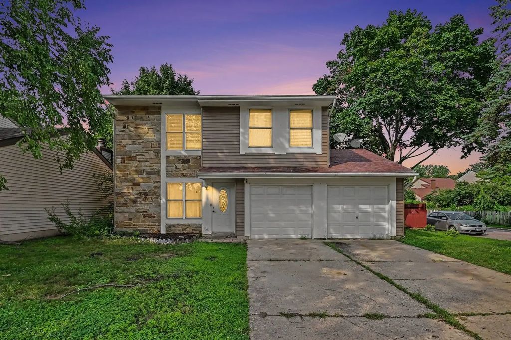 30w100 Maplewood Drive, Warrenville