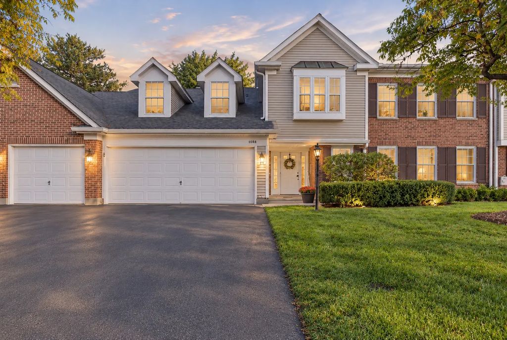 1408 Plum Court C, Mount Prospect
