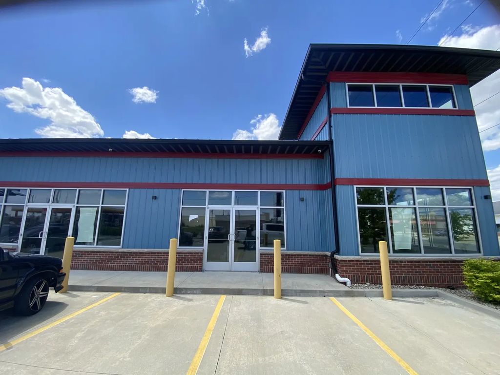 1413 N Prospect Avenue, Champaign