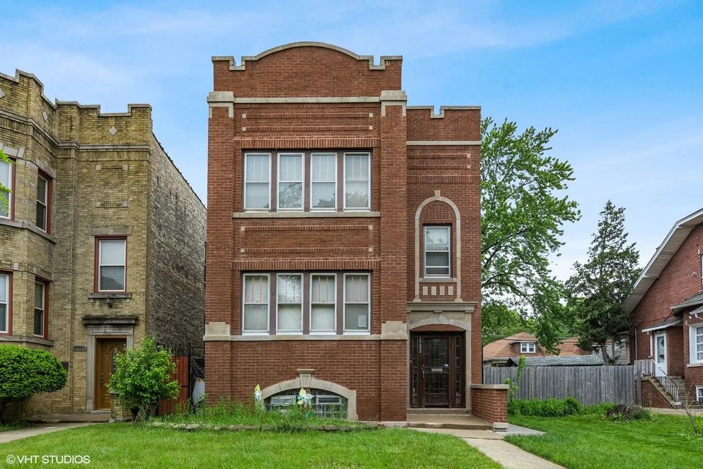 1522 N Austin Boulevard 2, Oak Park