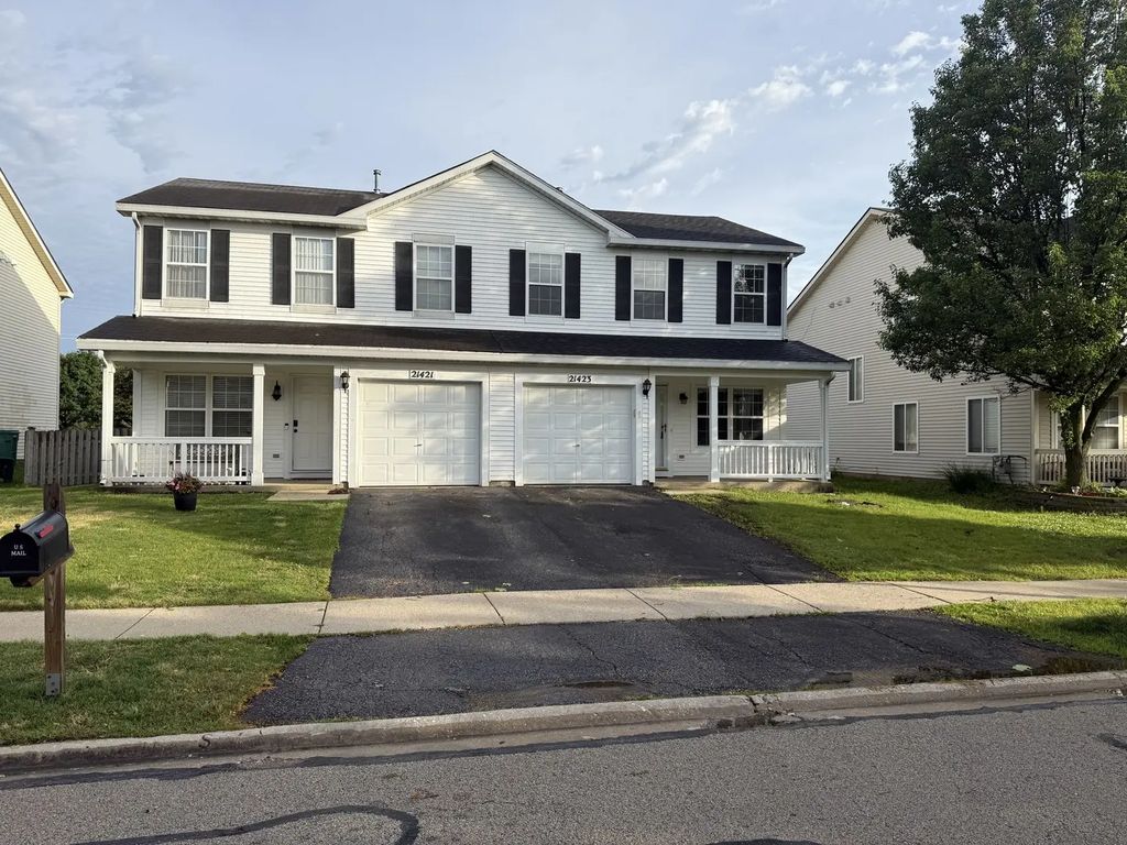 21423 Frost Court, Plainfield