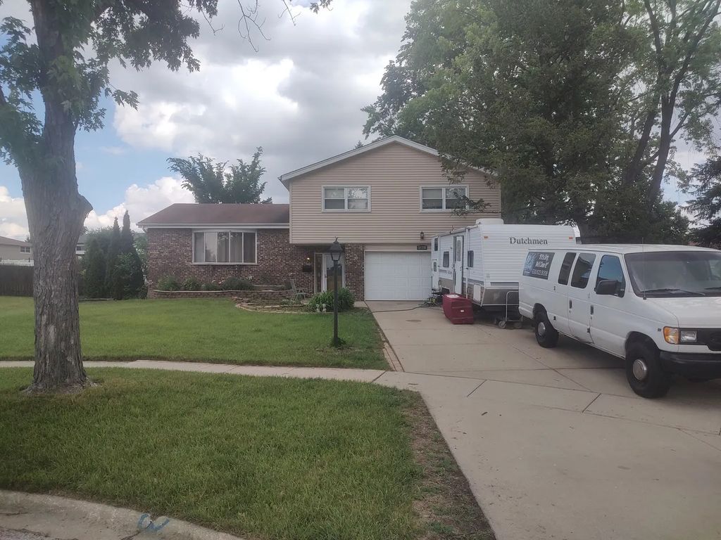 1420 W Jo Ann Lane, Addison