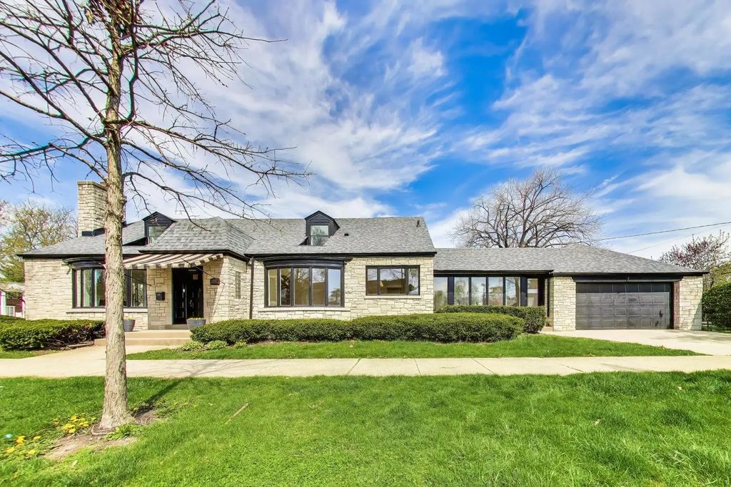 1503 Clinton Place, River Forest
