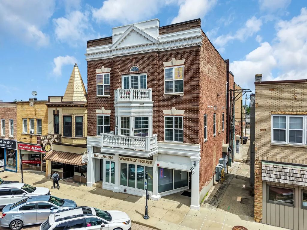 214 Main Street 2a, Woodstock