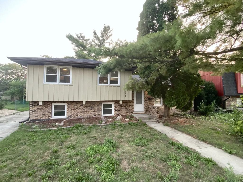16428 Wabash Avenue, South Holland