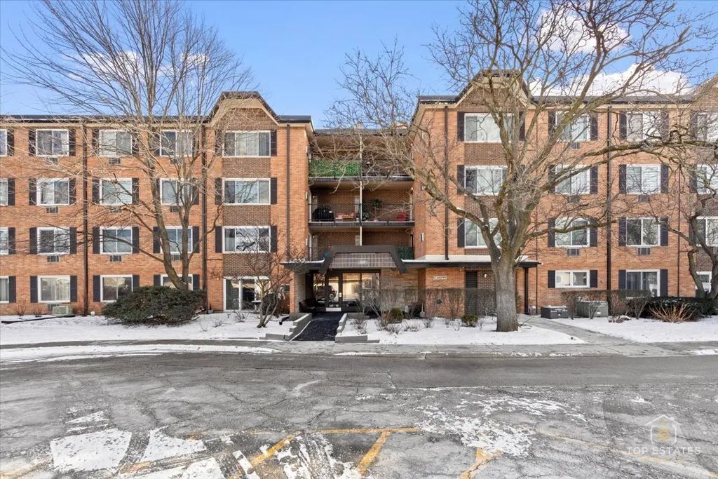 1107 S Old Wilke Road 208, Arlington Heights