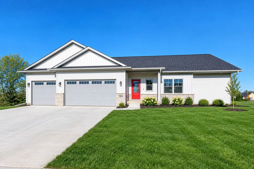 7091 Spring Creek Drive, Bettendorf