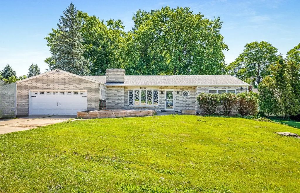 2057 Il Rte N, Freeport