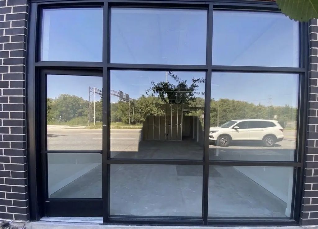 3047 S Archer Avenue Retail, Chicago